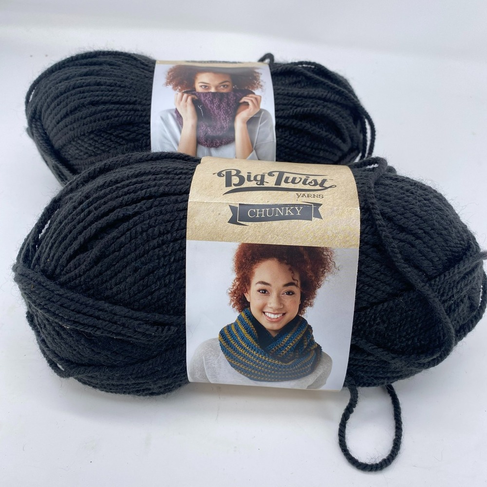 Lot of 2 Big Twist Chunky Yarn 100% Acrylic Black Bulky Weight 5 Skeins 12006